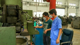 戰(zhàn)高溫,我們有領(lǐng)導(dǎo)的關(guān)懷 數(shù)控應(yīng)用組2017年暑期教師下廠實踐系列報道 二